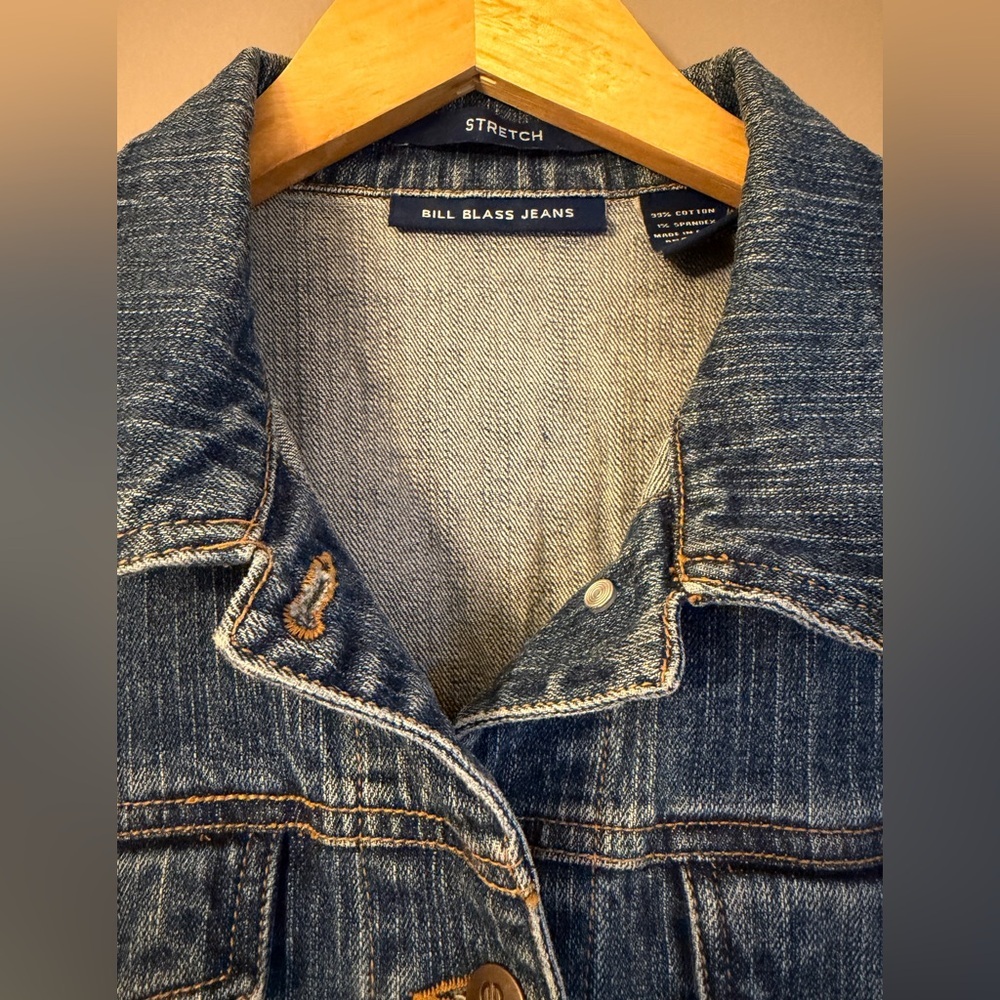Bill Blass Classic Short Jean Denim Jacket Med - Picture 2 of 8